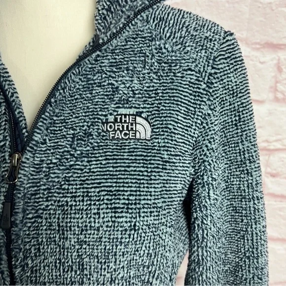 North Face Fleece Zip Up - Picture 3 of 3
